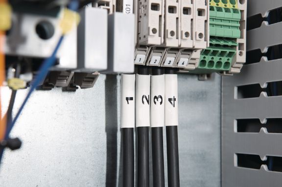 Värmekrympbar märkning för militära och elektroniska applikationer